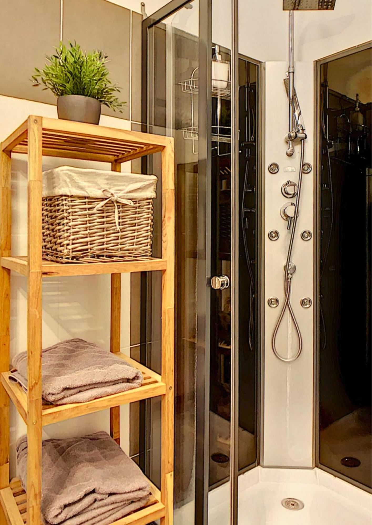 Appartement - Parking Prive Gratuit, Proche Centre-Ville Et Gare De Saint-Omer سانت-أومير المظهر الخارجي الصورة
